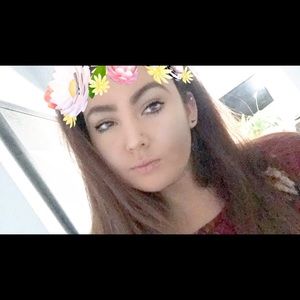 Meet your Posher, Memoree